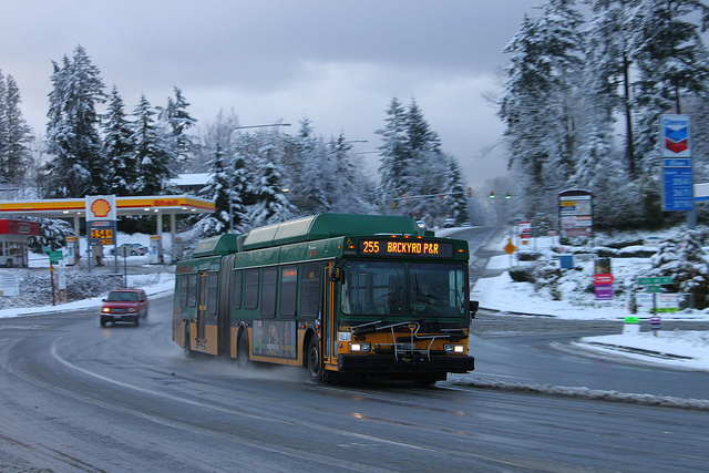 Where should this bus go in 2016? (Oran – Flickr)