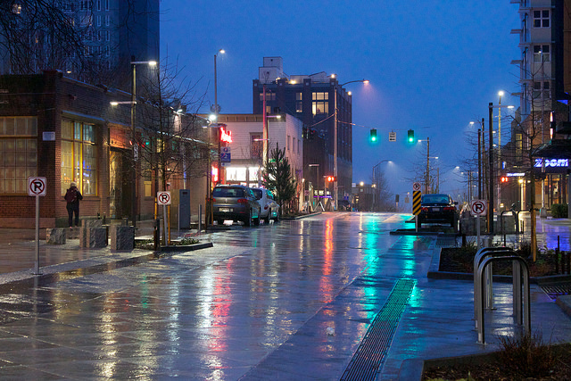 Bell Street Park, now with 25 fewer rush hour buses. (Photo by Oran).