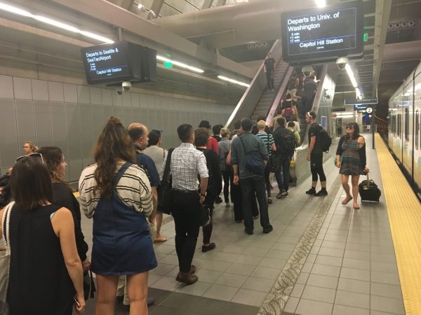 Capitol Hill Escalator Queue (July 19)